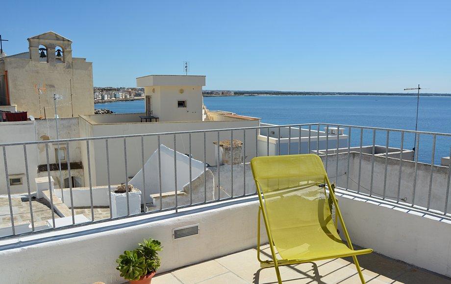 Top floor - Furnished terrace panoramic sea view