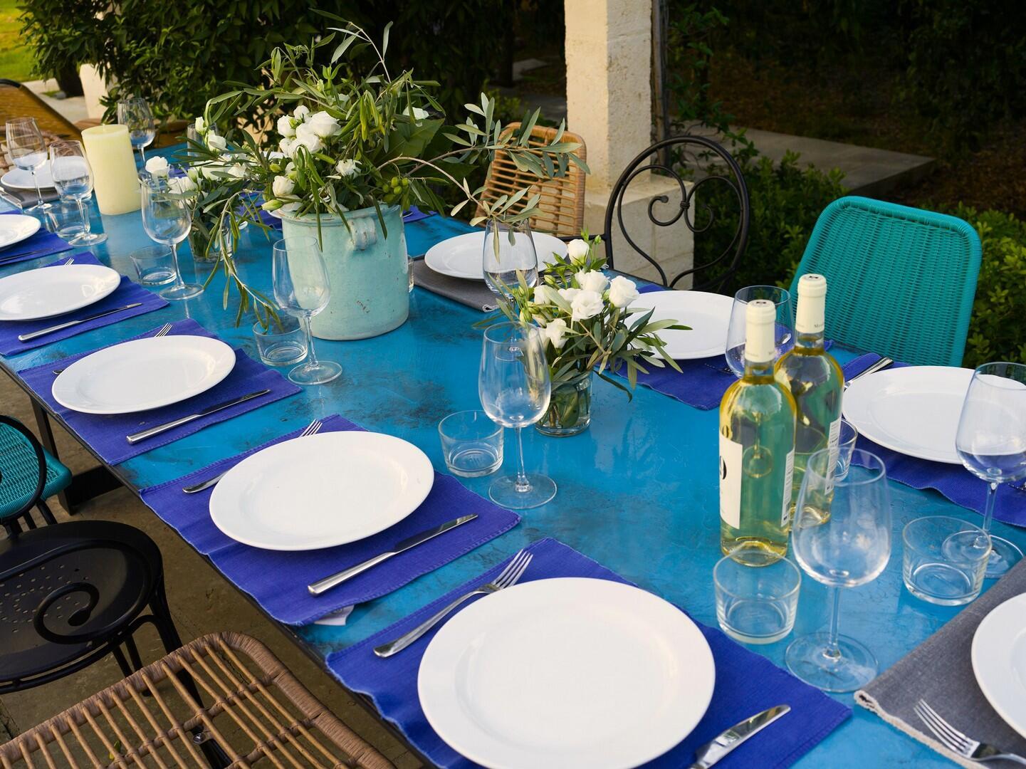 Al-fresco dining area 