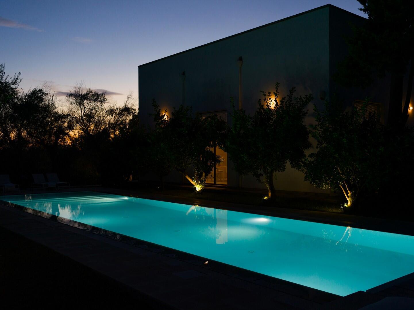 Pool at night 